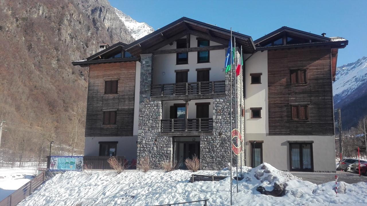 Ostello Casa Corti Valbondione Extérieur photo